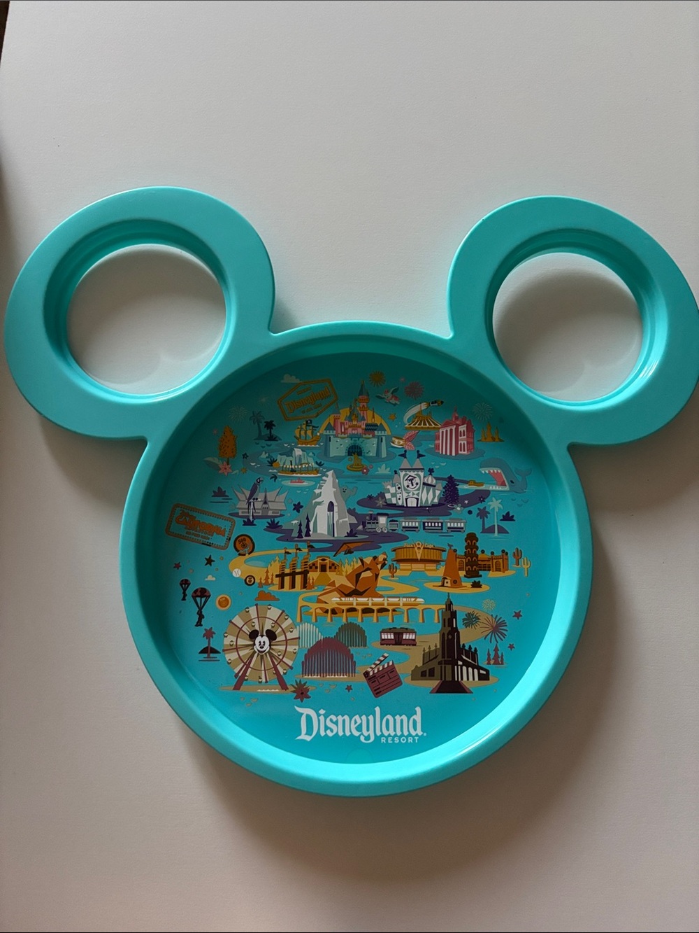 Disneyland 2025 Food & Wine Festival Mickey Sip & Savor Plate DCA